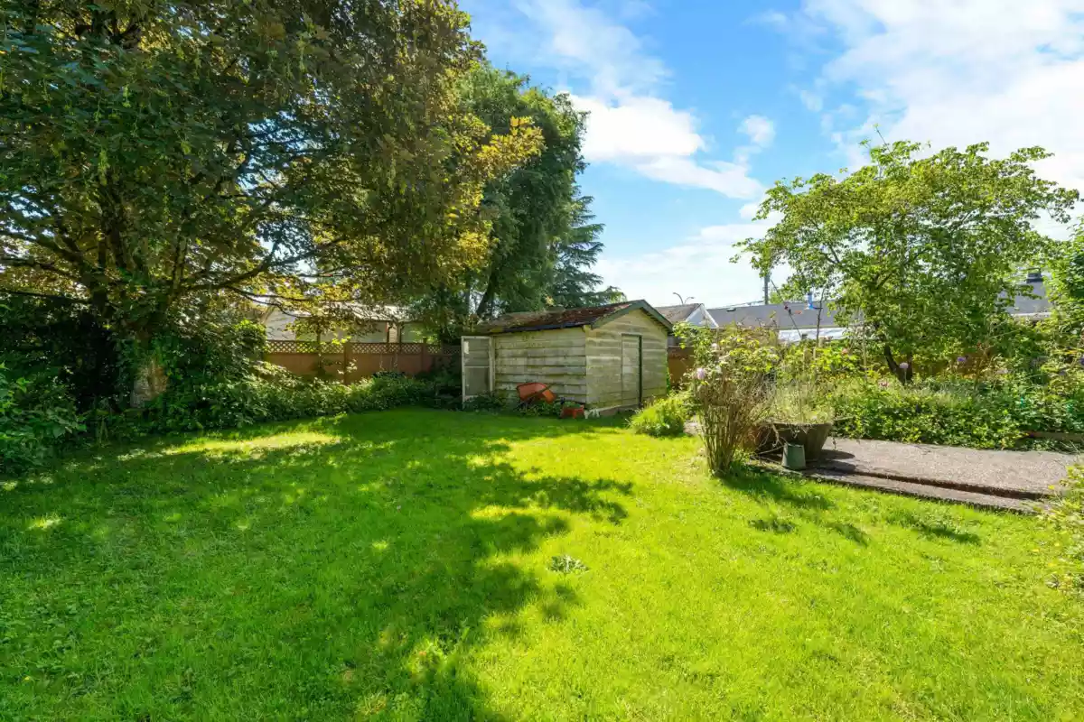 Entry Foyer Photo of 20820 51 Avenue, Langley, BC