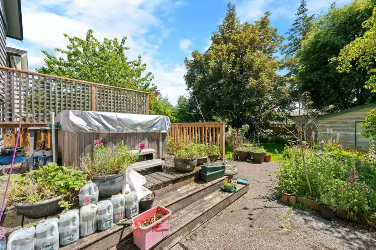 Laundry Room Photo of 20820 51 Avenue, Langley, BC