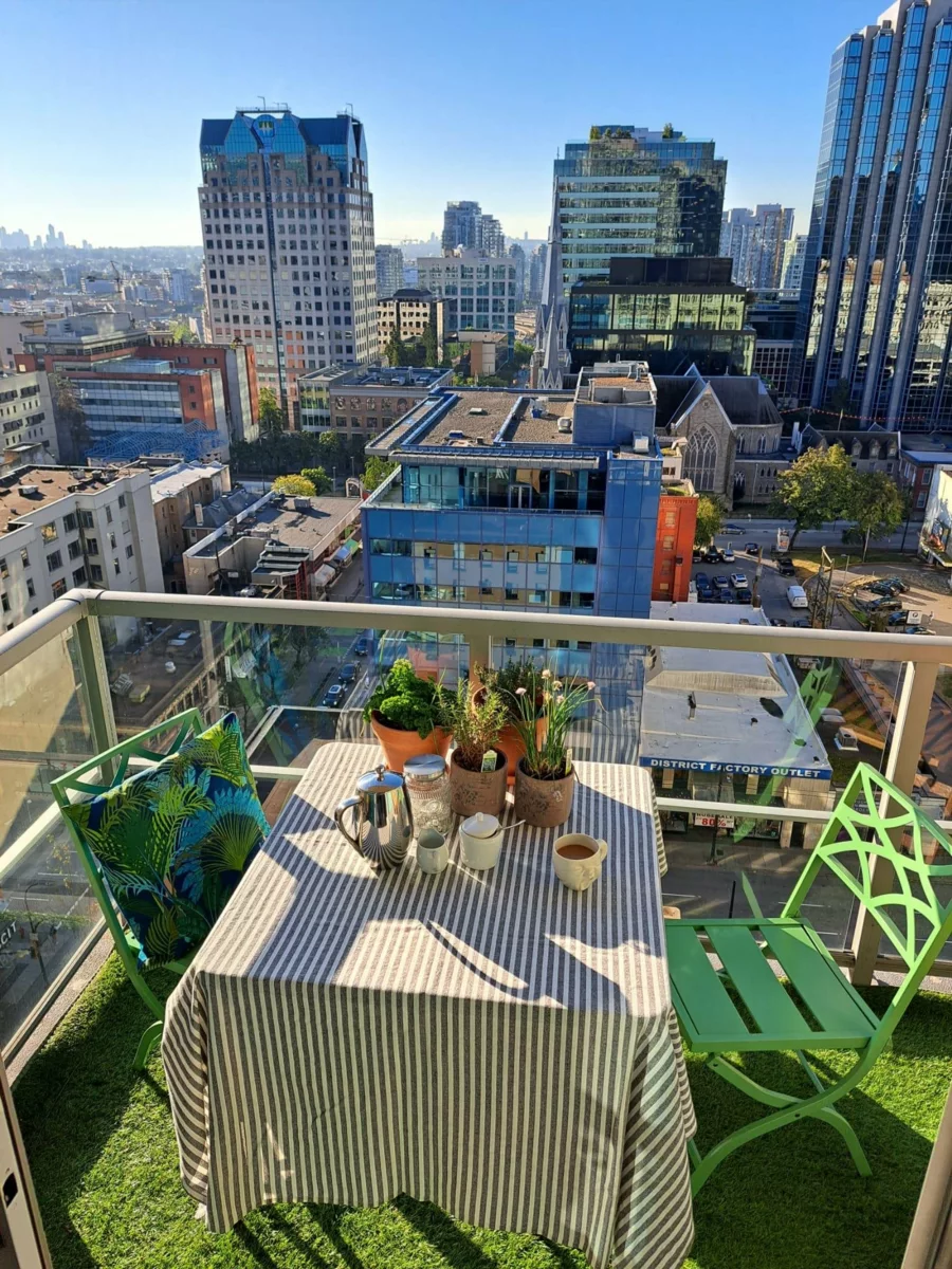 Exterior Front Photo of 1611 610 Granville Street, Vancouver, BC