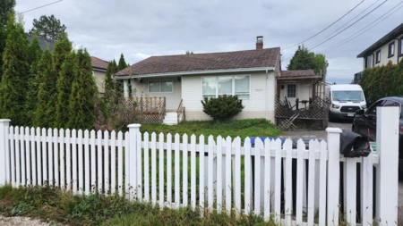 17477 58a Avenue, Surrey, BC, Surrey — Single Family Residence for sale