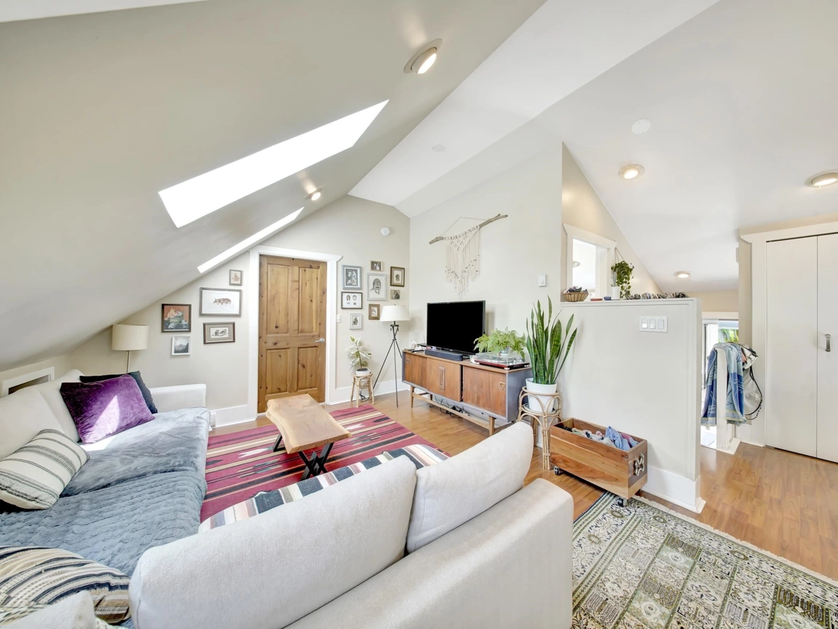 Bedroom 4 Photo of 2770 W 5th Avenue, Vancouver, BC