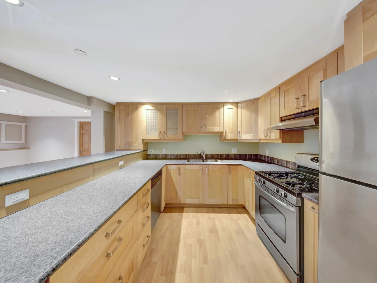 Laundry Room Photo of 2770 W 5th Avenue, Vancouver, BC