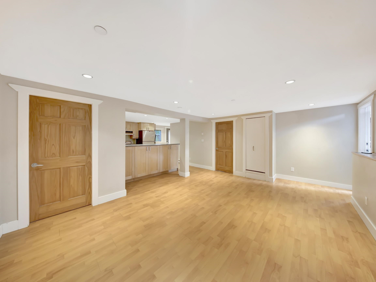 Mudroom Photo of 2770 W 5th Avenue, Vancouver, BC
