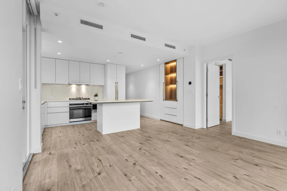 Basement Recreation Room Photo of 302 720 Farrow Street, Coquitlam, BC