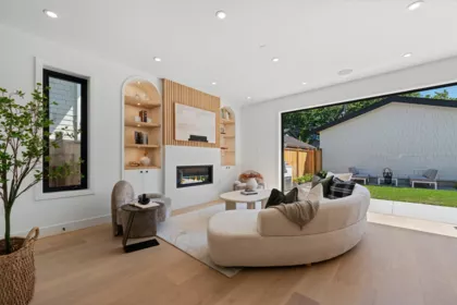 2 2846 W 12th Avenue, Vancouver, BC, Vancouver — Half Duplex for sale