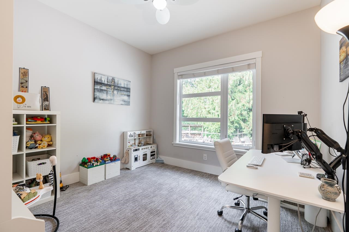Bedroom 4 Photo of 934 248 Street, Langley, BC