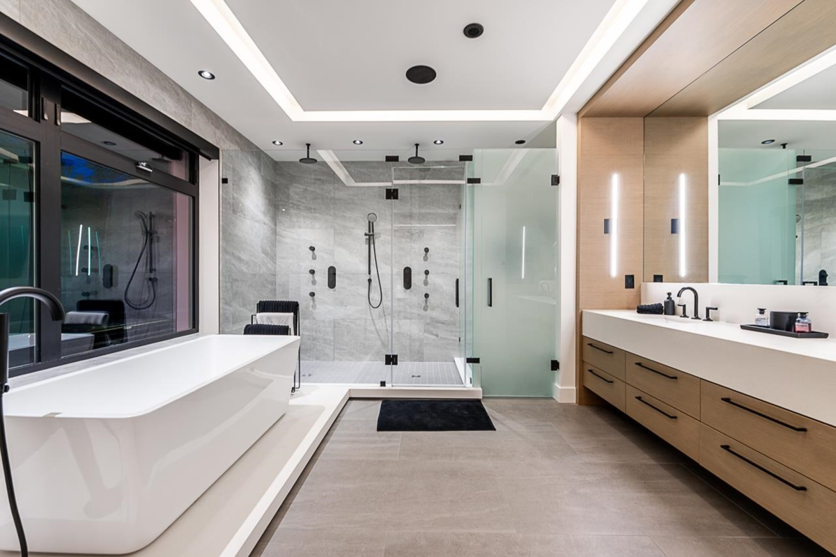 Laundry Room Photo of 12551 22 Avenue, Surrey, BC