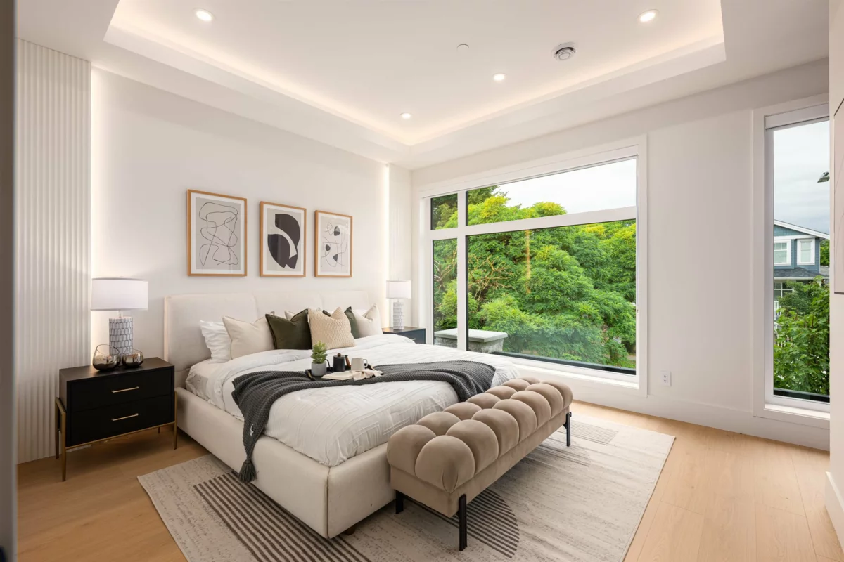 Dining Area Photo of 2 3466 Franklin Street, Vancouver, BC