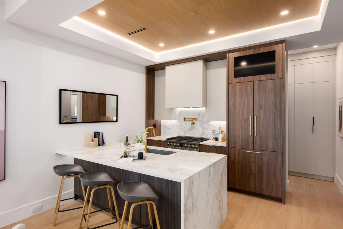 Living Room Photo of 2 3466 Franklin Street, Vancouver, BC