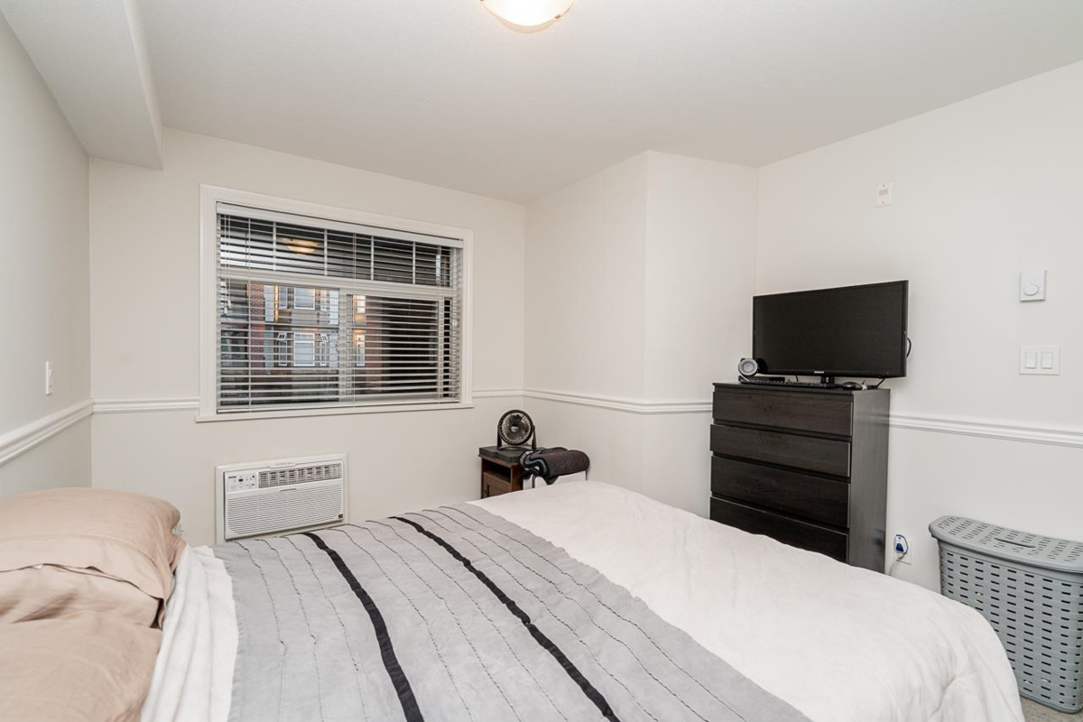 Bedroom 2 Photo of 215 5650 201a Street, Langley, BC