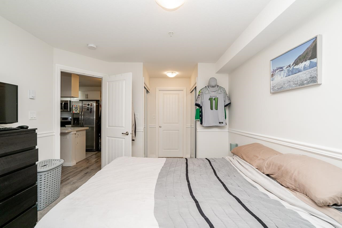 Bedroom 3 Photo of 215 5650 201a Street, Langley, BC