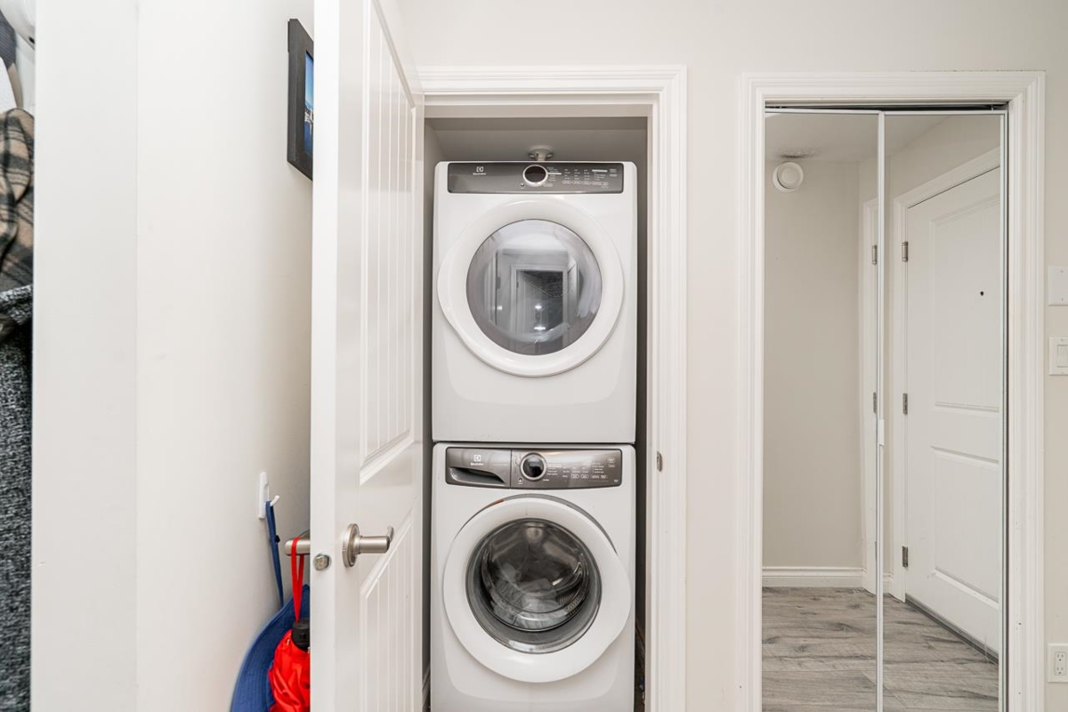 Office / Den Photo of 215 5650 201a Street, Langley, BC