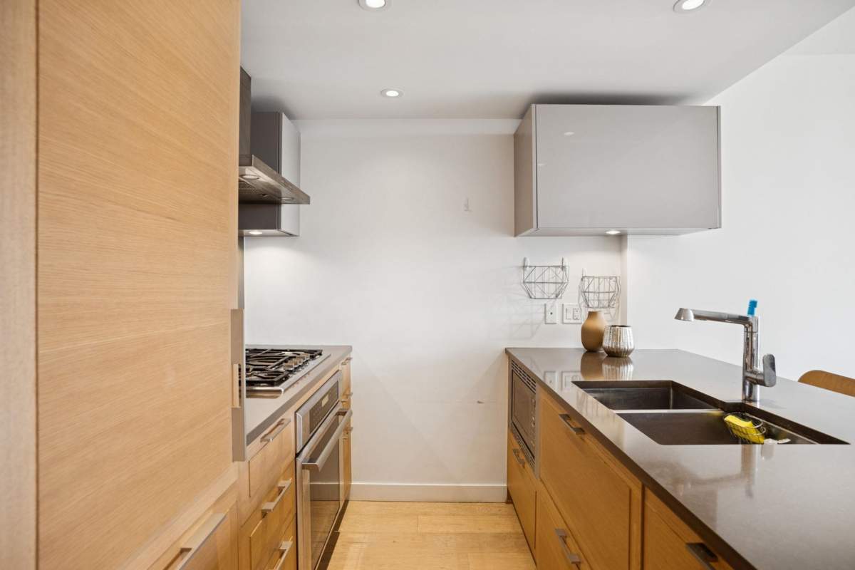 Kitchen Photo of 506 1515 Atlas Lane, Vancouver, BC