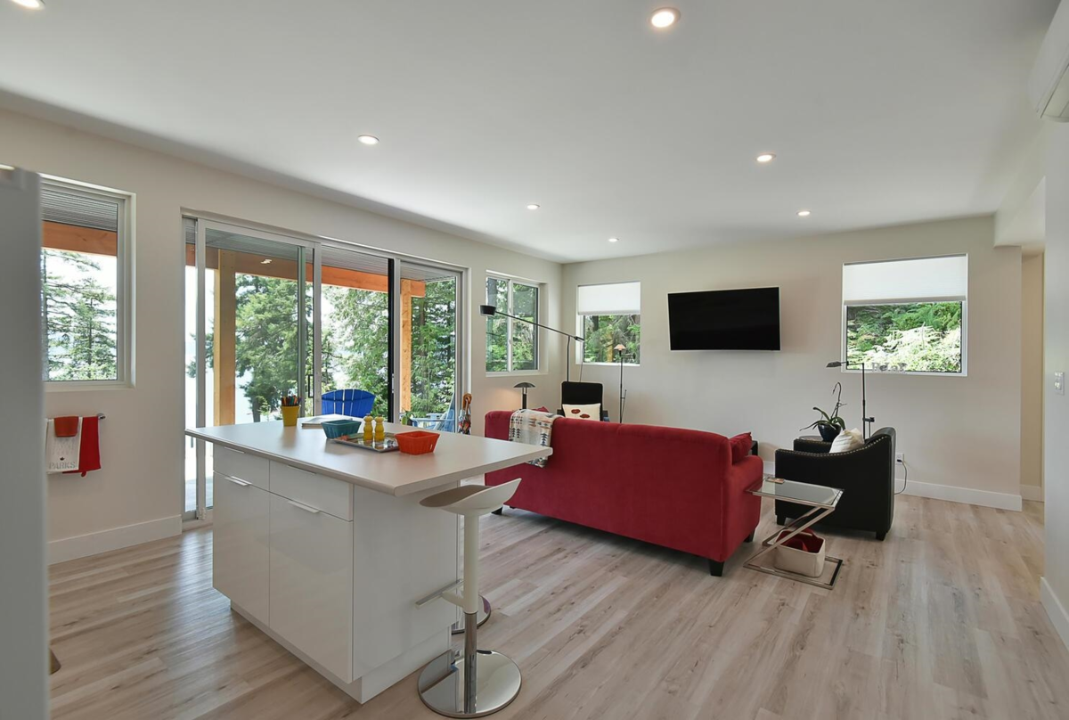 Outdoor Patio Photo of 173 Witherby Road, Gibsons, BC