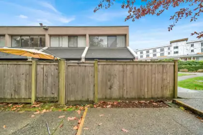 Outdoor Deck Photo of 28 17702 60 Avenue, Surrey, BC