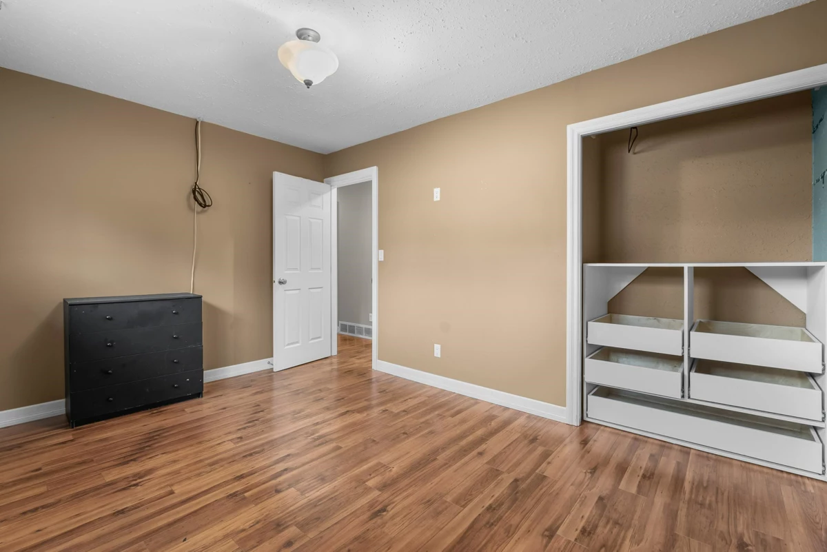 Basement Recreation Room Photo of 335 Nechiefman Street, No City Value, BC