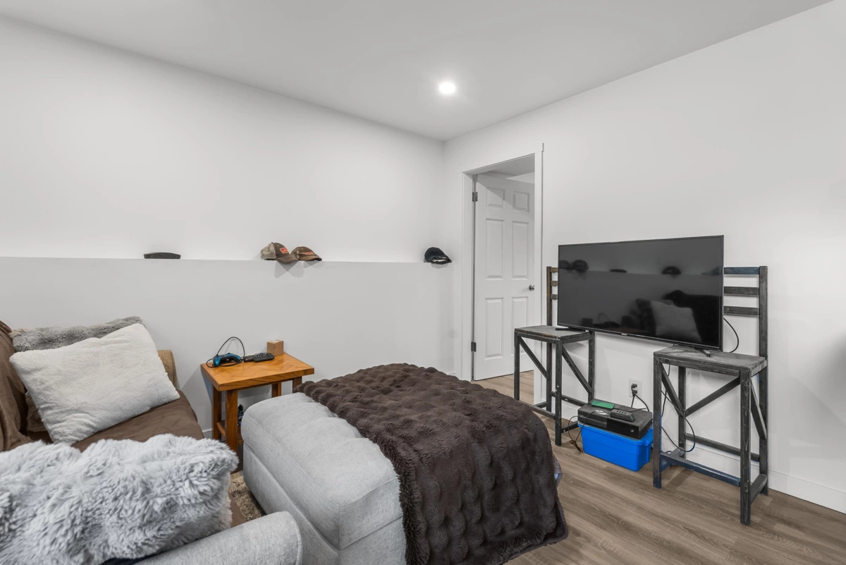 Front Yard Photo of 335 Nechiefman Street, No City Value, BC