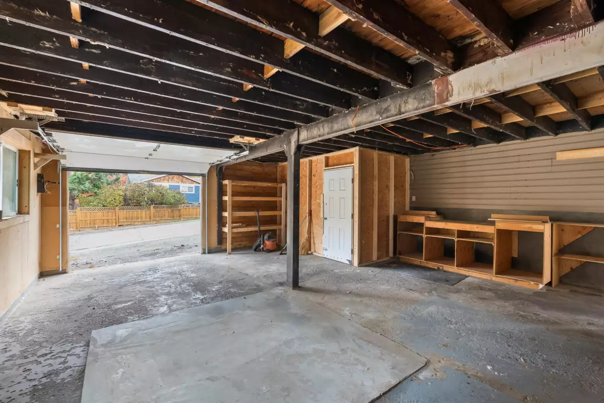 Hot Tub / Spa Photo of 335 Nechiefman Street, No City Value, BC