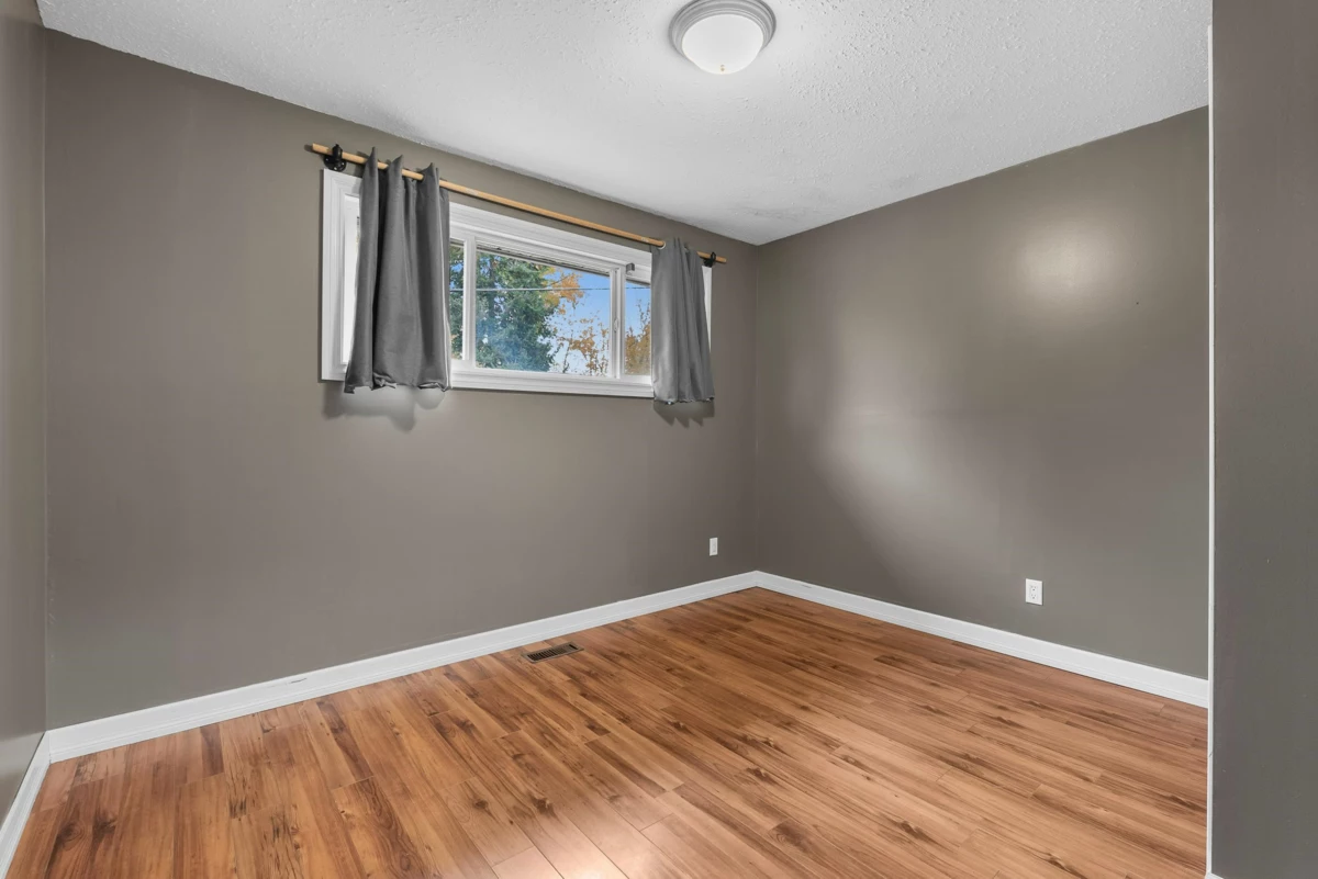 Laundry Room Photo of 335 Nechiefman Street, No City Value, BC