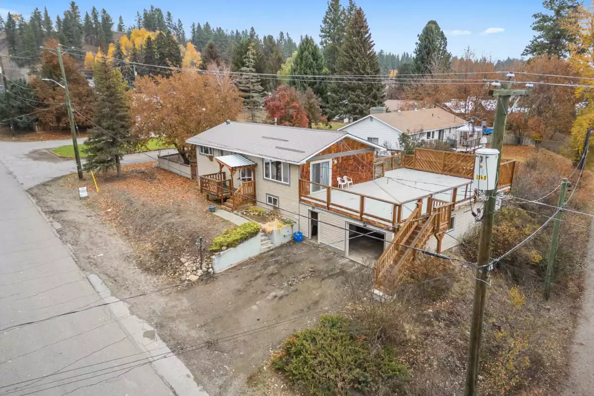 Living Room Photo of 335 Nechiefman Street, No City Value, BC