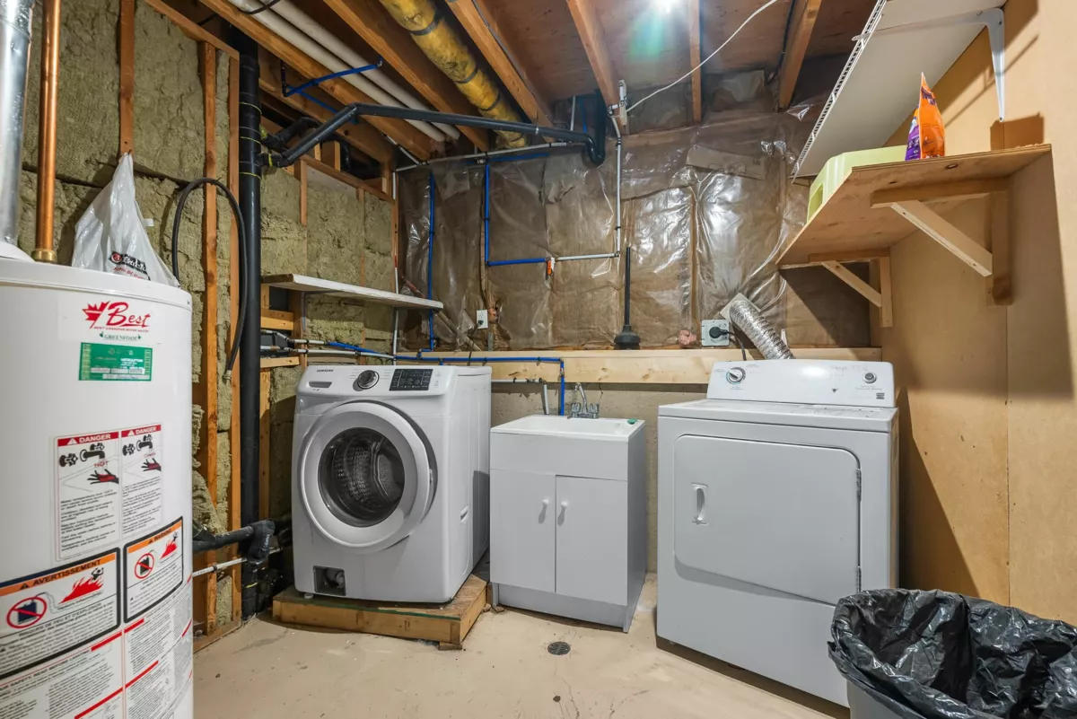 Outdoor Patio Photo of 335 Nechiefman Street, No City Value, BC