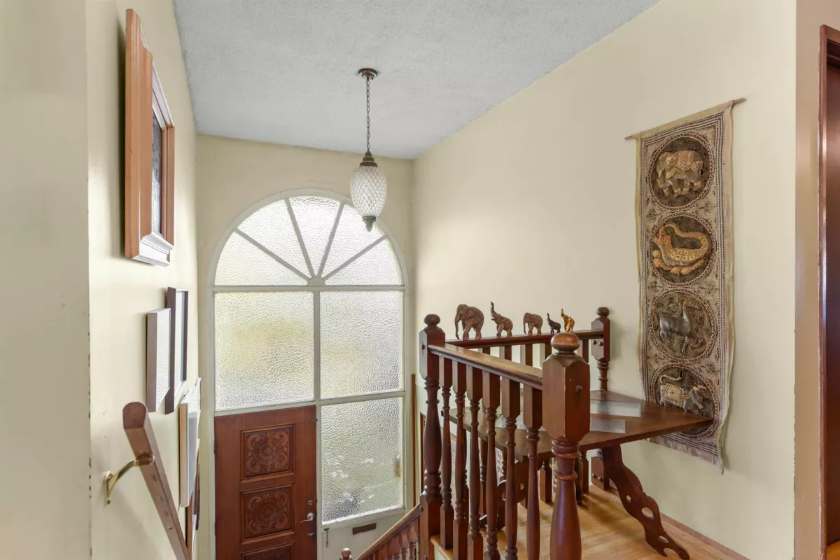 Kitchen Photo of 3555 Quadra Street, Vancouver, BC