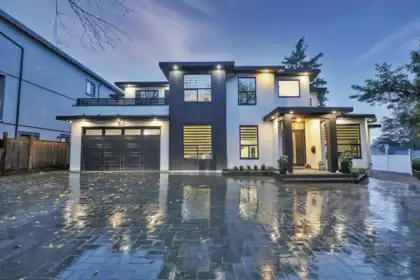 14840 89 Avenue, Surrey, BC, Bear Creek Green Timbers — 8 bed single family residence for sale