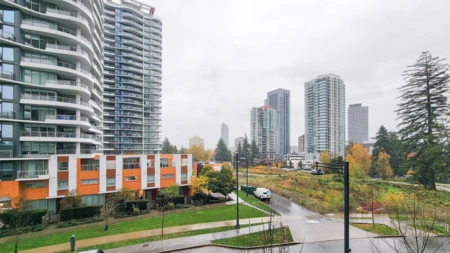 Office / Den Photo of 301 13308 Central Avenue, Surrey, BC