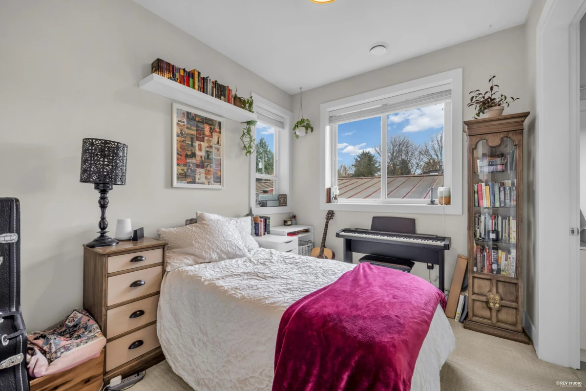 Backyard Photo of 4770 Lanark Street, Vancouver, BC