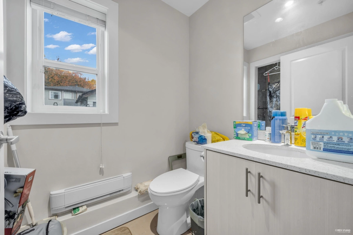 Basement Recreation Room Photo of 4770 Lanark Street, Vancouver, BC