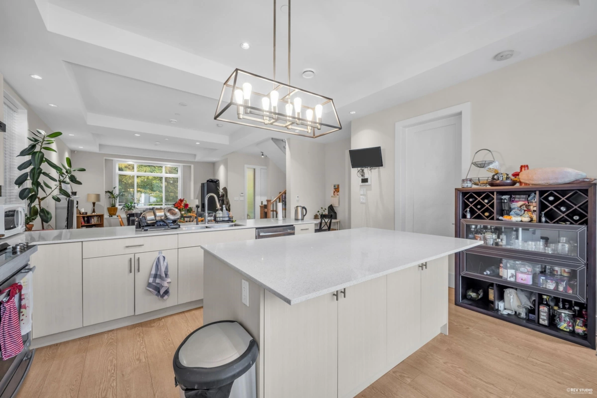 Breakfast Nook Photo of 4770 Lanark Street, Vancouver, BC