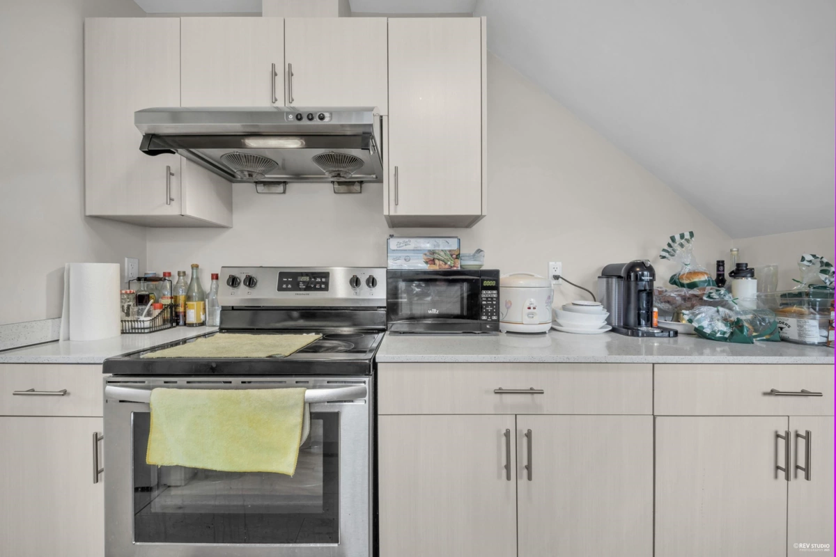 Laundry Room Photo of 4770 Lanark Street, Vancouver, BC