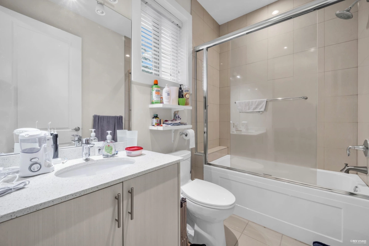 Outdoor Kitchen Photo of 4770 Lanark Street, Vancouver, BC