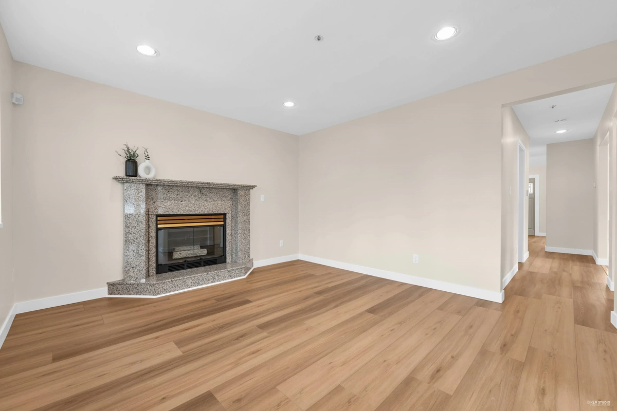 Bedroom 4 Photo of 719 E 27th Avenue, Vancouver, BC