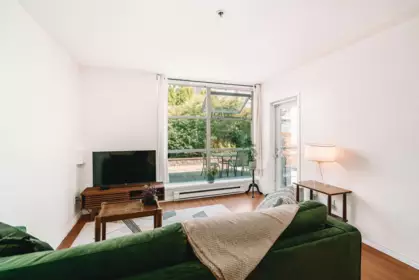 106 3168 Laurel Street, Vancouver, BC, Vancouver — Apartment/Condo for sale