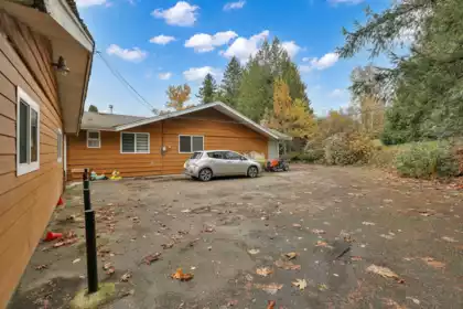 Dining Area Photo of 7913 192 Street, Surrey, BC