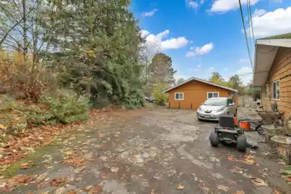 Family Room Photo of 7913 192 Street, Surrey, BC