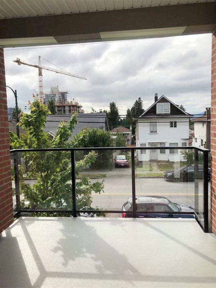 Breakfast Nook Photo of 203 4882 Slocan Street, Vancouver, BC