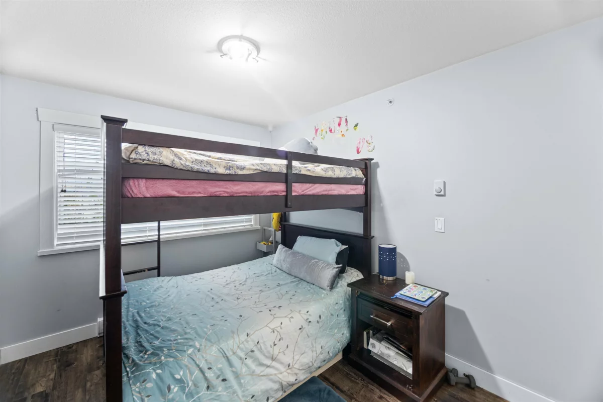 Bedroom 4 Photo of 35 22865 Telosky Avenue, Maple Ridge, BC