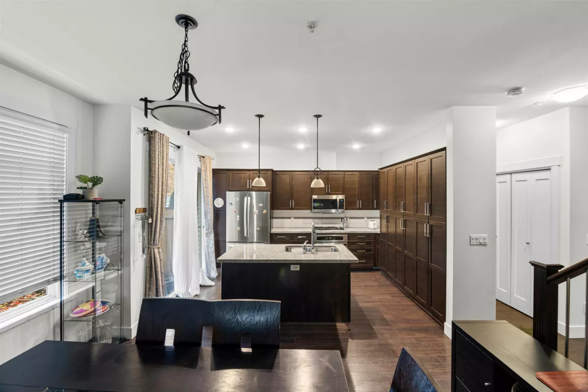 Breakfast Nook Photo of 35 22865 Telosky Avenue, Maple Ridge, BC