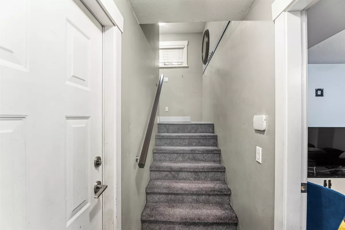 Dining Area Photo of 35 22865 Telosky Avenue, Maple Ridge, BC