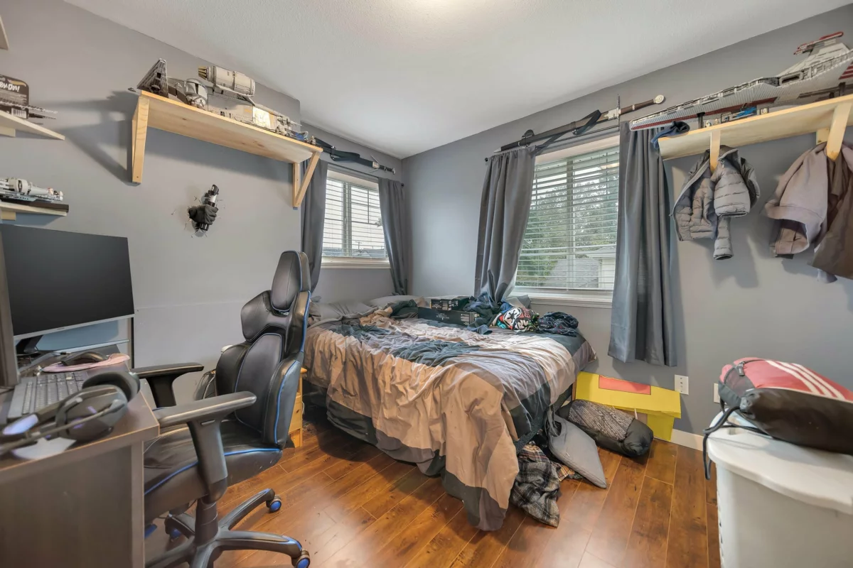 Bedroom 4 Photo of 18419 68 Avenue, Surrey, BC