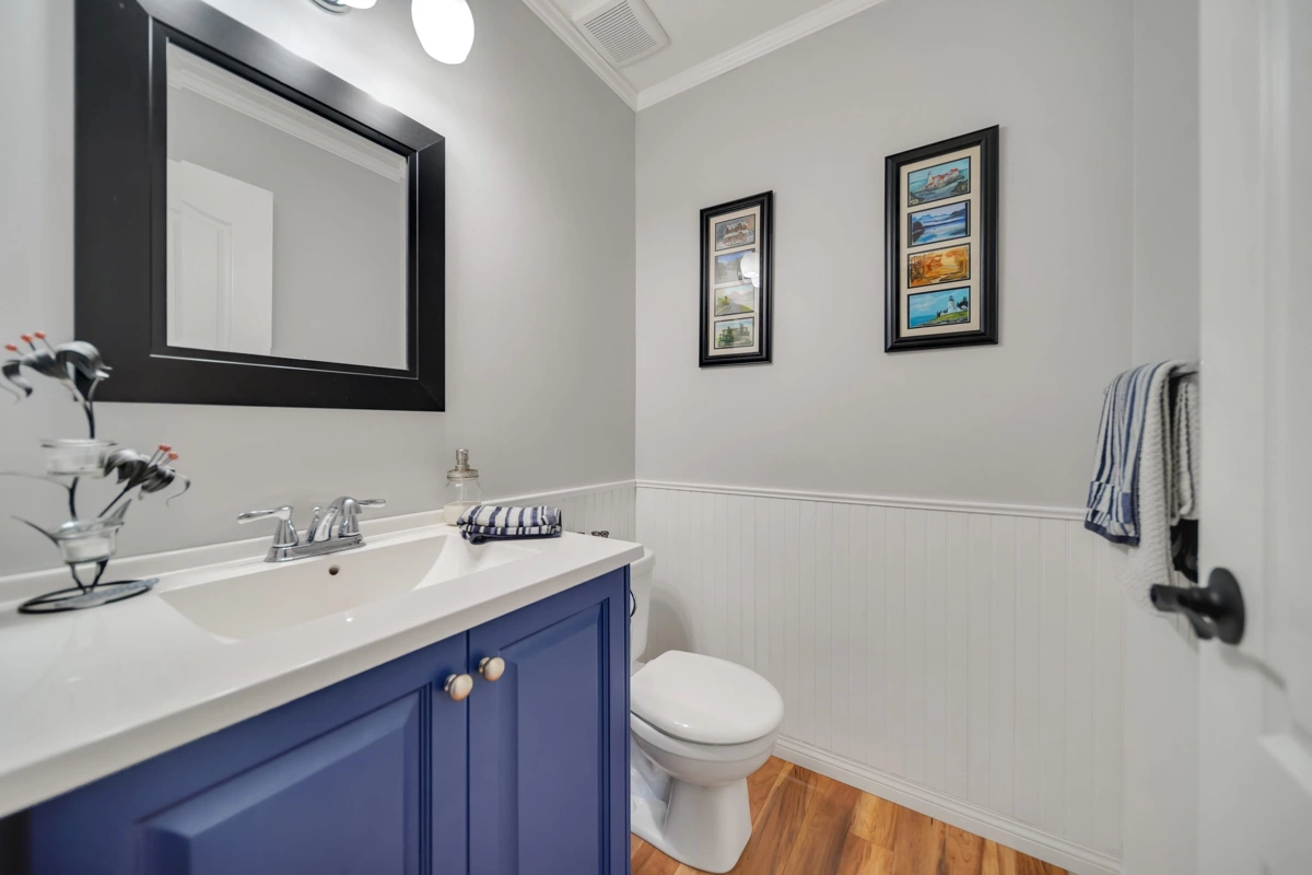 Office / Den Photo of 18419 68 Avenue, Surrey, BC