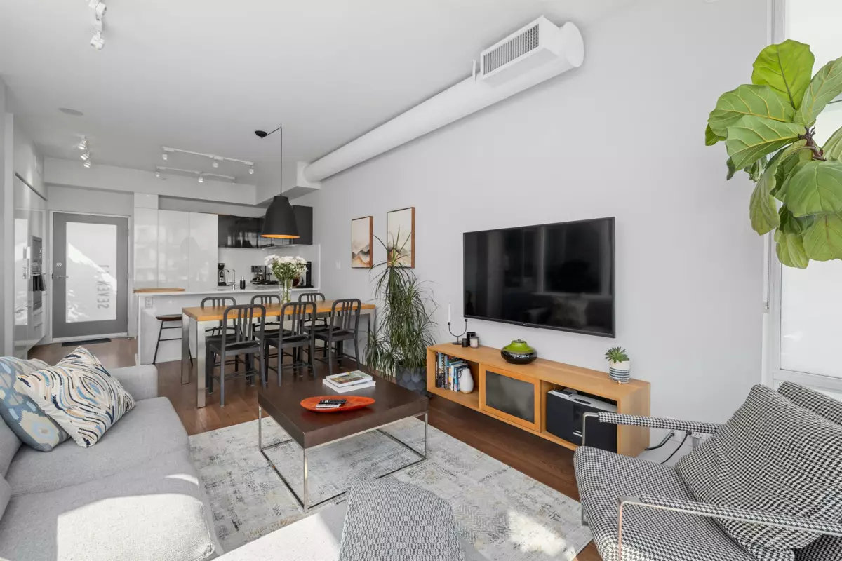 Breakfast Nook Photo of 711 108 E 1st Avenue, Vancouver, BC