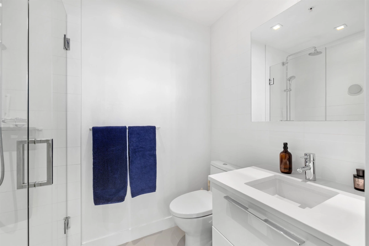 Laundry Room Photo of 711 108 E 1st Avenue, Vancouver, BC