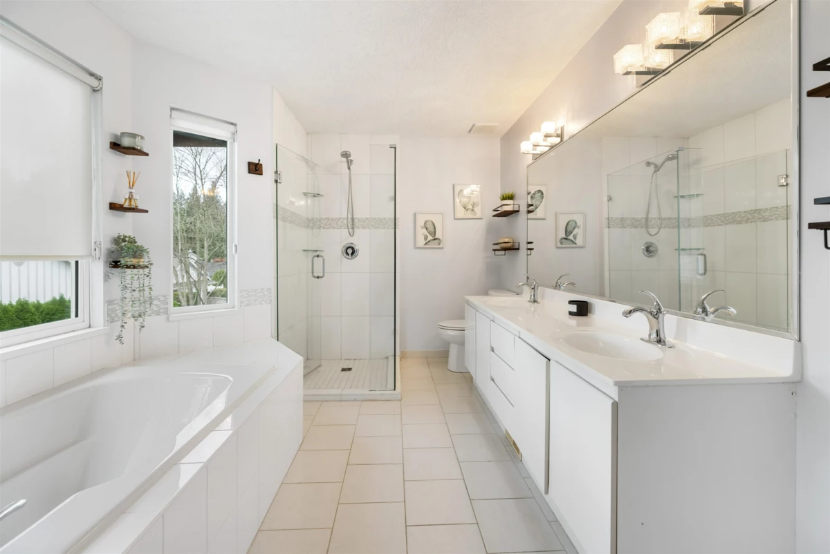 Basement Recreation Room Photo of 4 20750 Telegraph Trail, Langley, BC