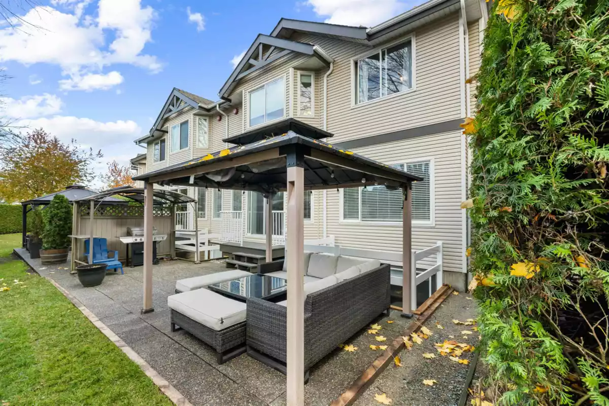Breakfast Nook Photo of 4 20750 Telegraph Trail, Langley, BC
