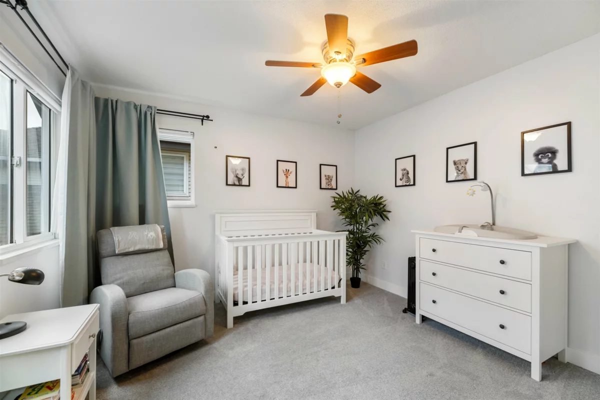 Entry Foyer Photo of 4 20750 Telegraph Trail, Langley, BC