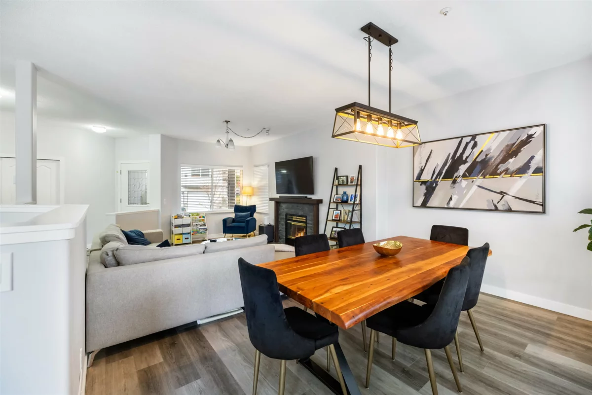Outdoor Kitchen Photo of 4 20750 Telegraph Trail, Langley, BC