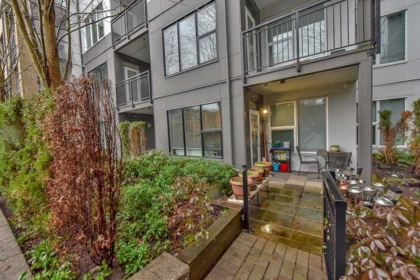 Office / Den Photo of 116 9399 Alexandra Road, Richmond, BC